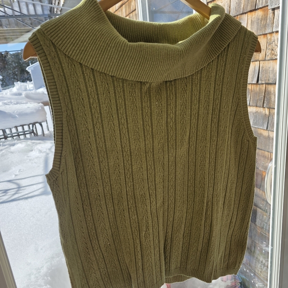 White Stag Olive Green Sleeveless Cowl Neck Sweater - Picture 2 of 4